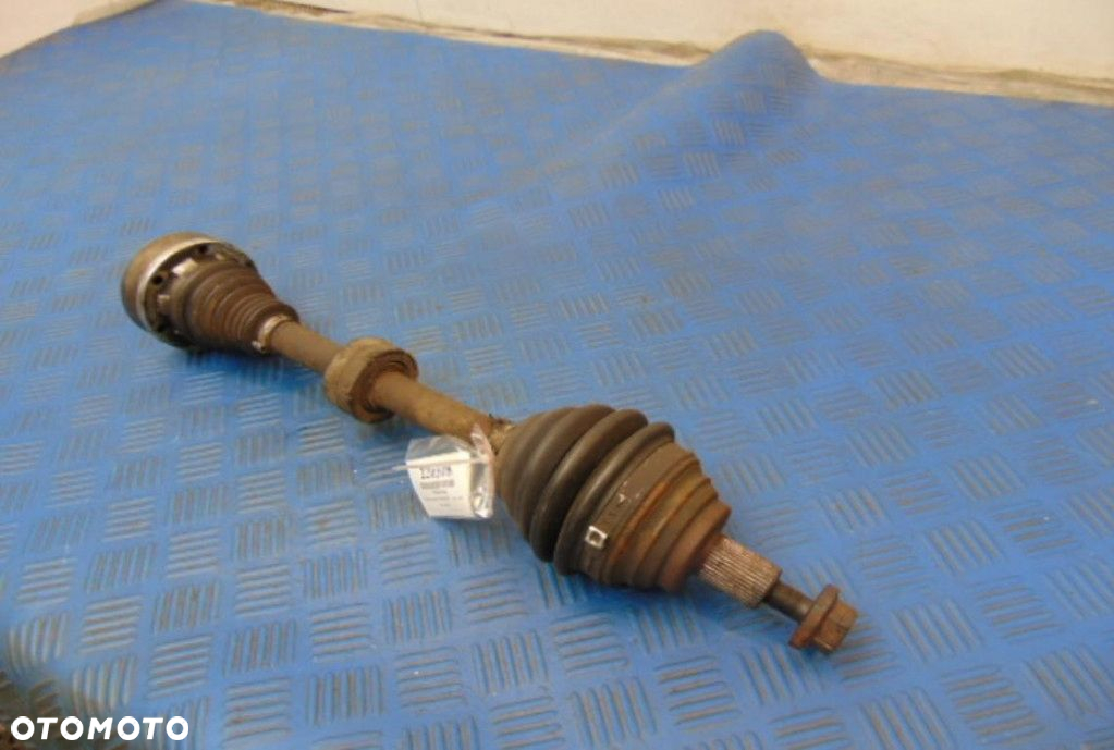 VOLKSWAGEN PASSAT B5 1.9D PÓŁOŚ LEWA - 3