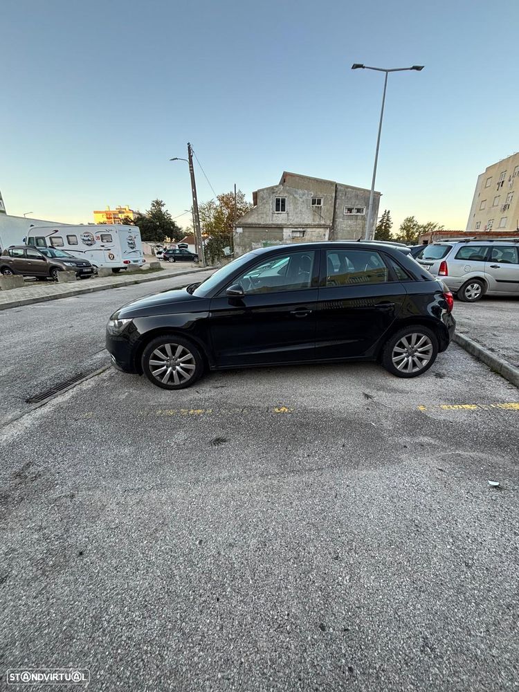 Audi A1 Sportback 1.6 TDI Advance - 2
