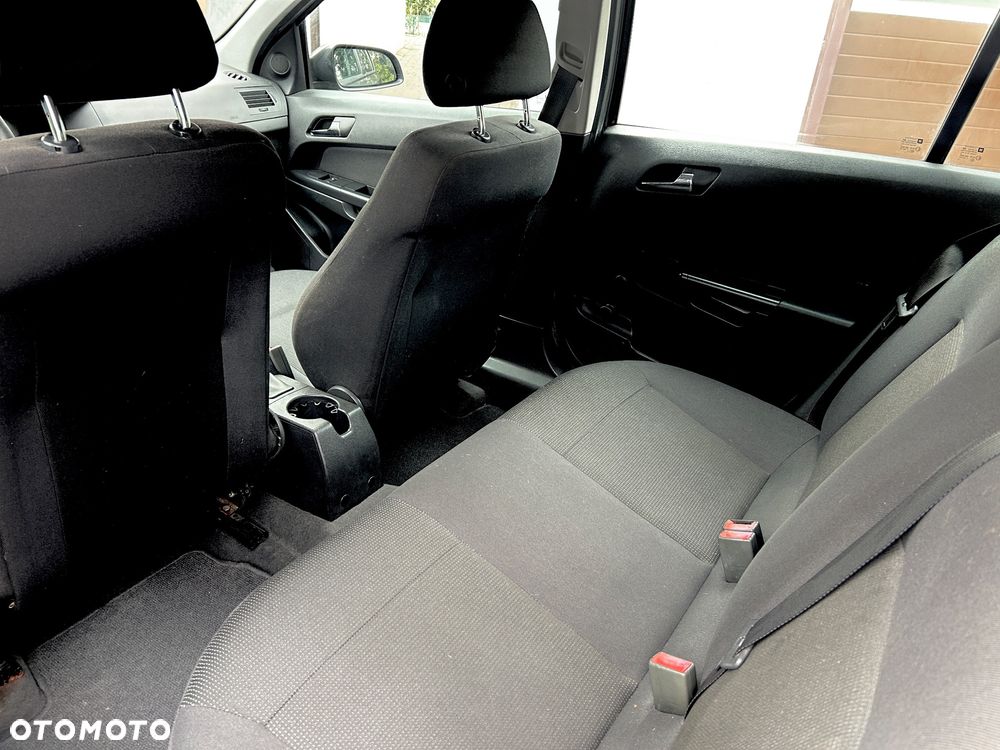 Opel Astra 1.6 Easytronic Edition - 9