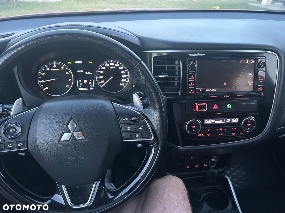 Mitsubishi Outlander 2.0 Intense + SDA 4WD CVT - 10