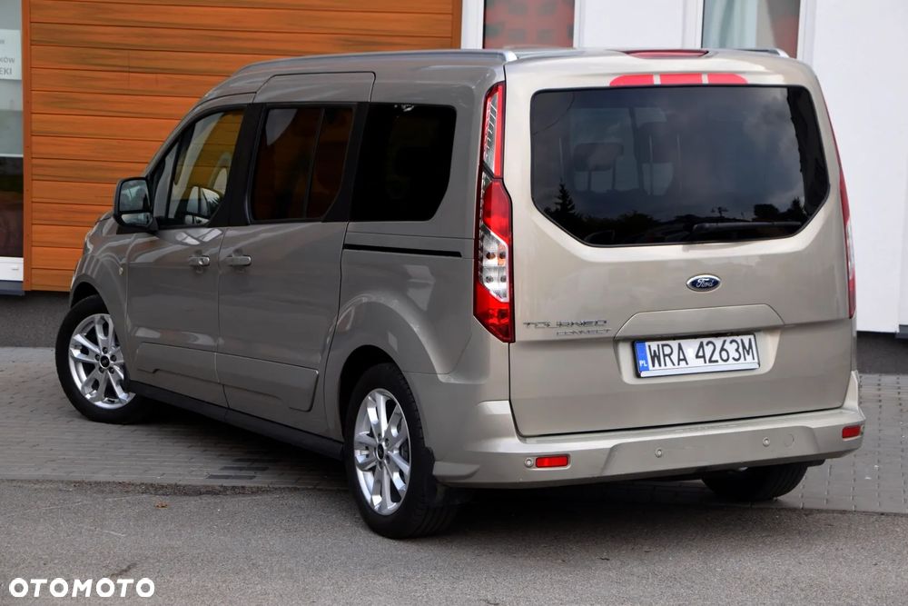 Ford Tourneo Connect Grand - 10