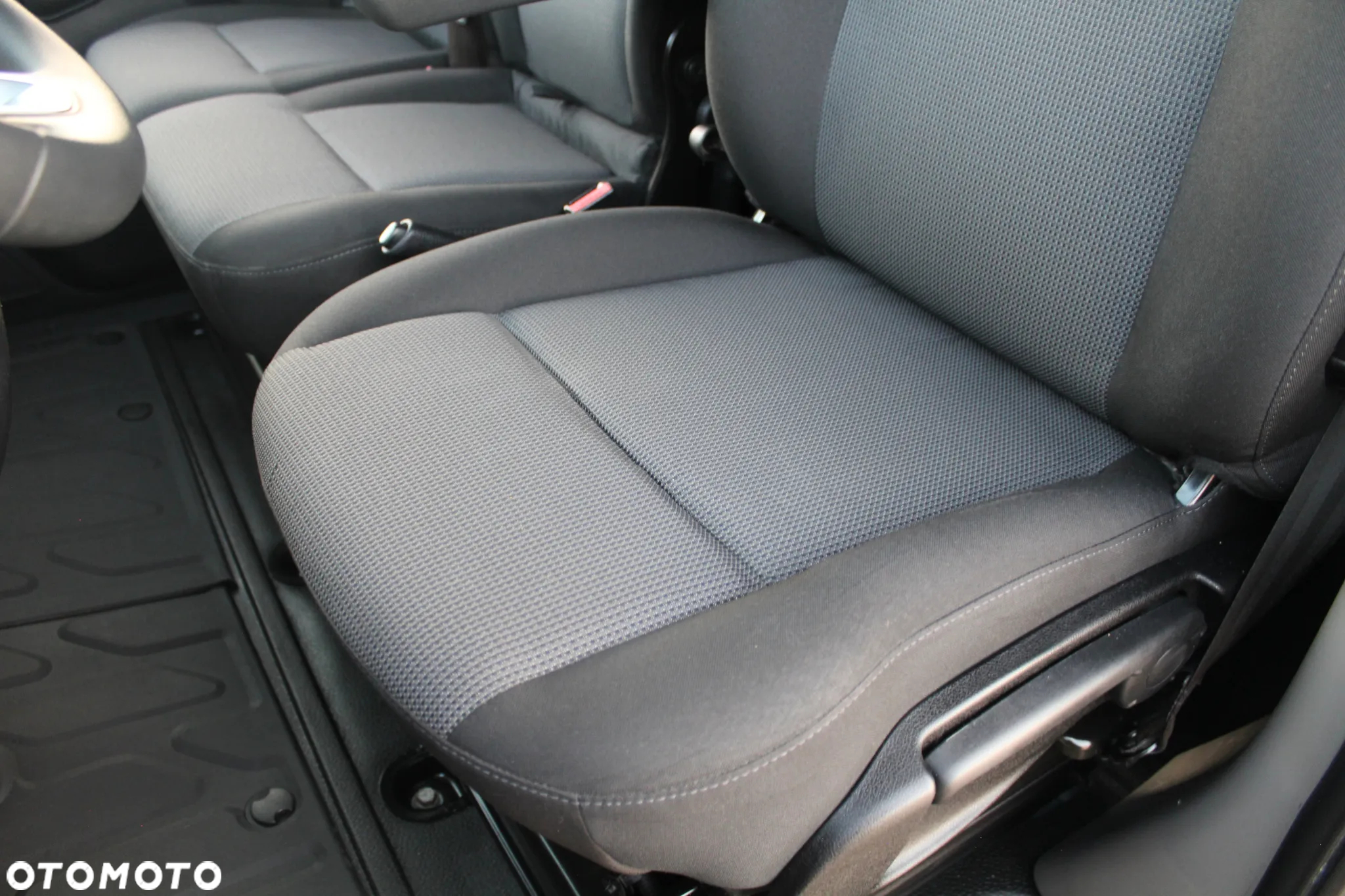 Renault Master L2H2 2.3dCi 135KM, LEDY, Klima, Salon Polska, Pierwszy Właściciel, Bezwypadkowy, FV23%, Świetny Stan !!! - 30