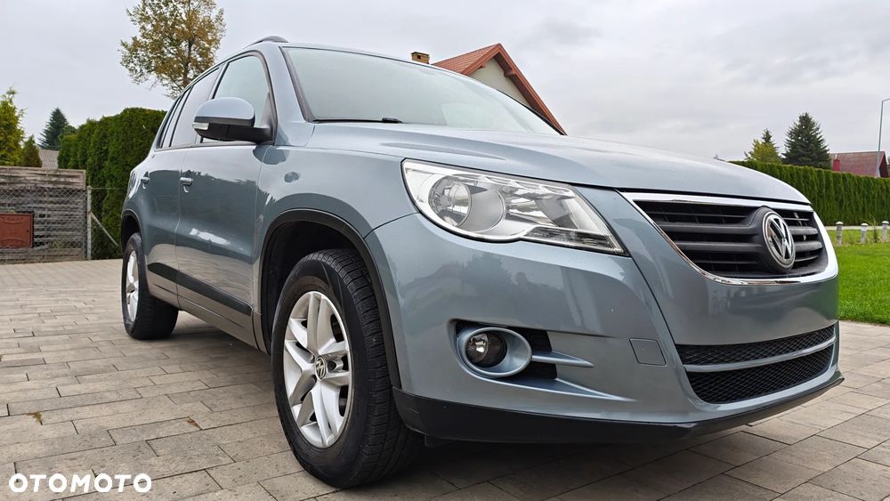 Volkswagen Tiguan - 10