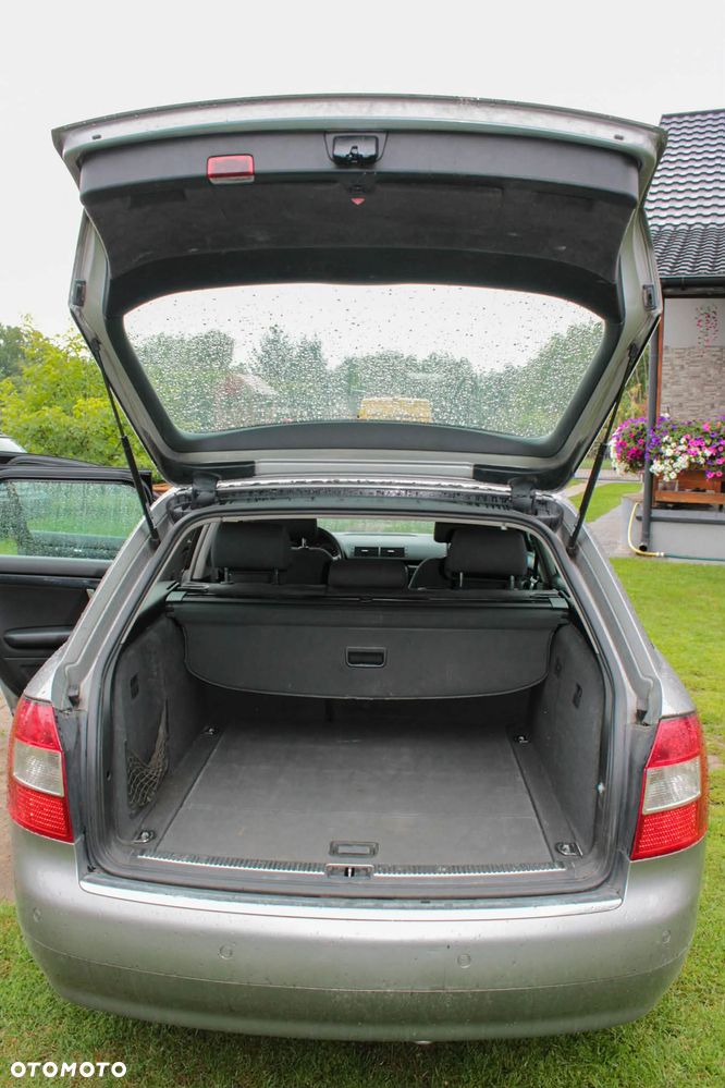 Audi A4 Avant - 10