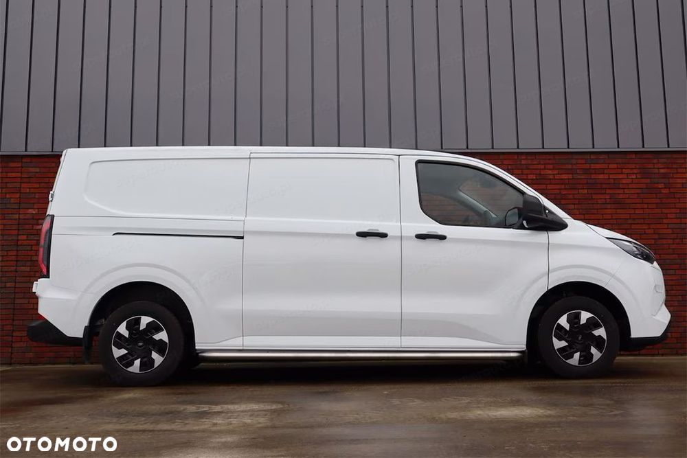 Ford Transit Custom 340 L2H1 Trend EV 136KM - 3