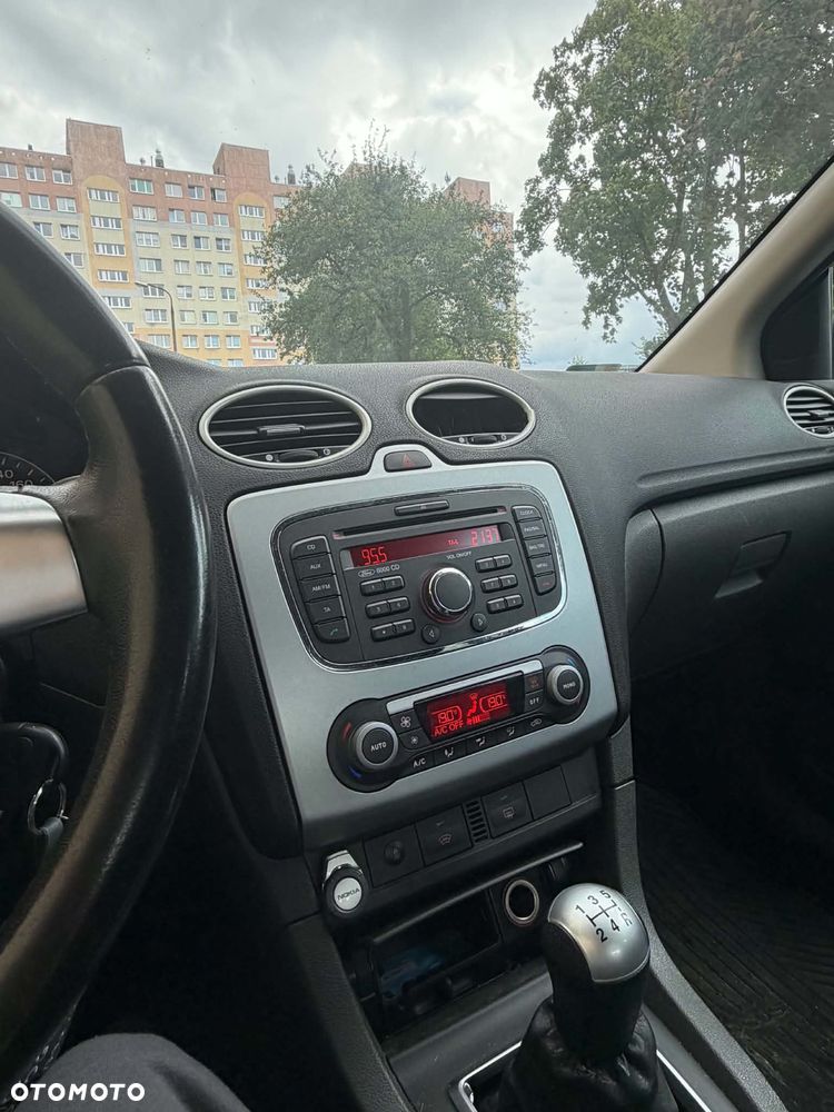 Ford Focus - 11