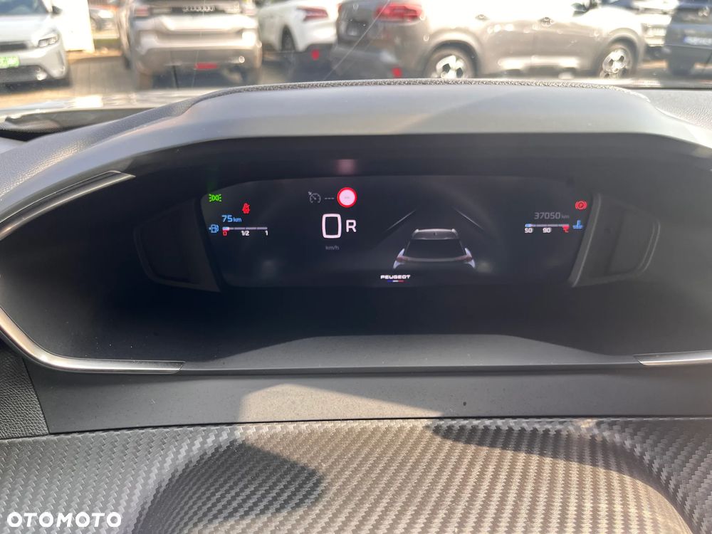 Peugeot 2008 1.2 PureTech Allure S&S EAT8 - 16