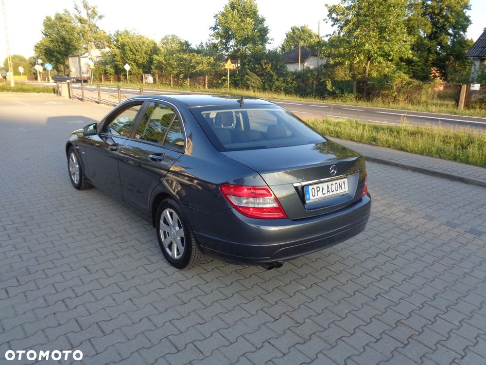 Mercedes-Benz Klasa C 180 Kompressor Automatik BlueEFFICIENCY Avantgarde - 3