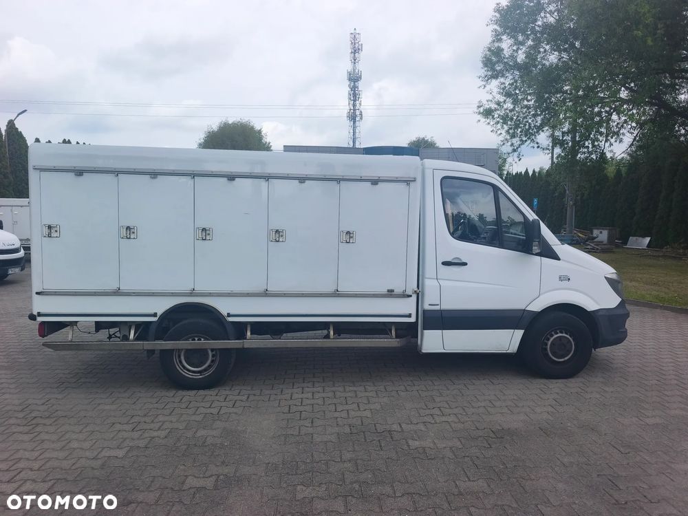 Mercedes-Benz SPRINTER - 4