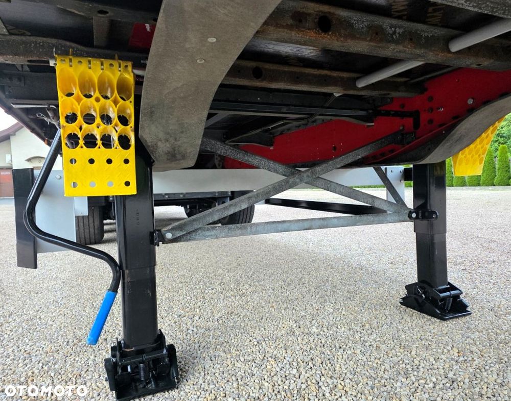 Schmitz Cargobull SCB Standard* Oś pod.* Dach pod.* Nowe OPONY!! - 15