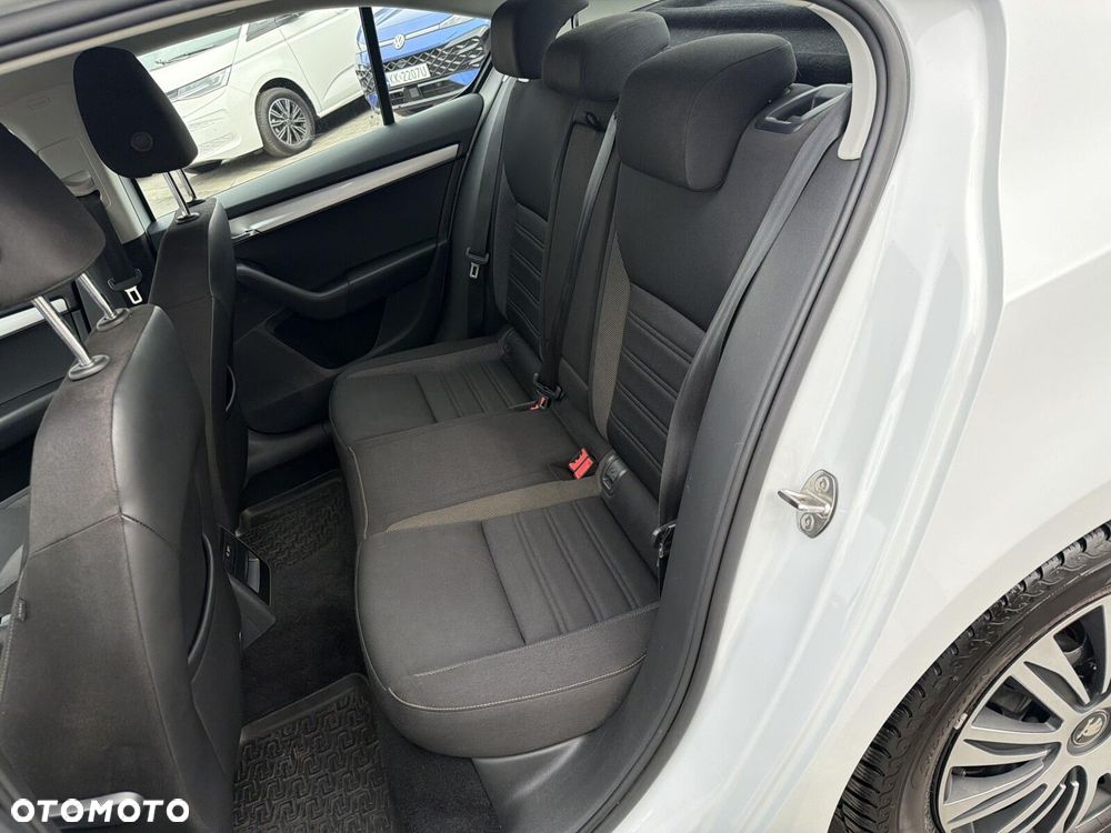 Skoda Octavia 1.5 TSI ACT Ambition - 22