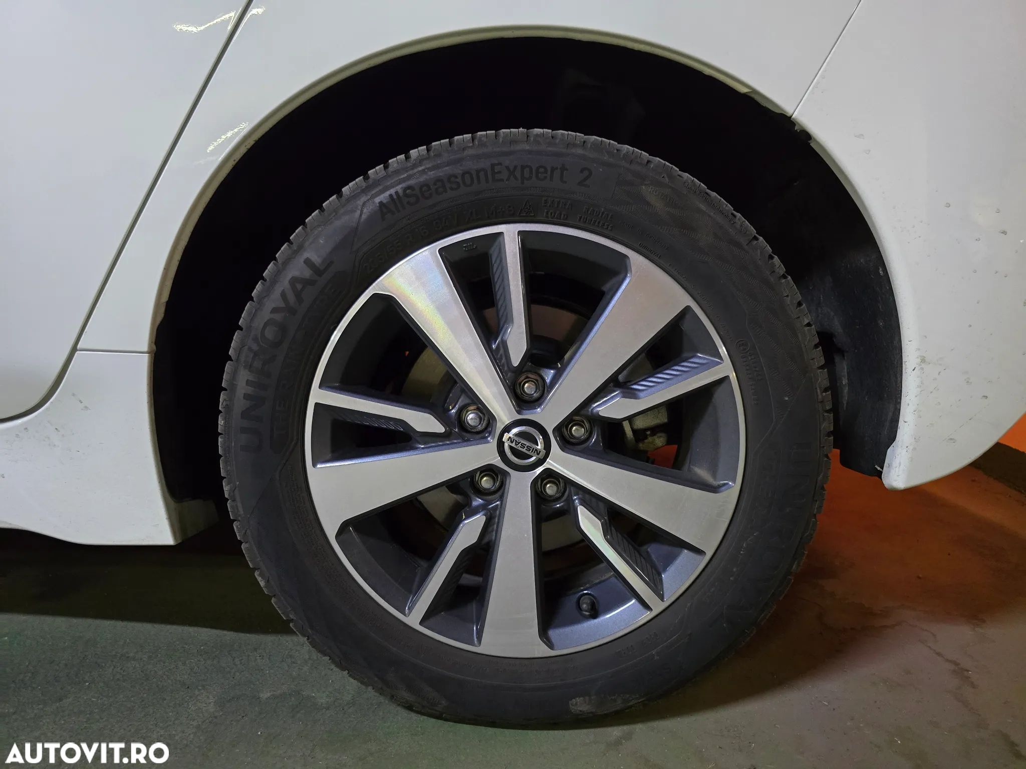 Nissan LEAF Acenta - 17