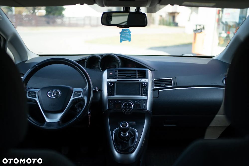 Toyota Verso 1.6 D-4D 5-Sitzer Start/Stop Skyview Edition - 10