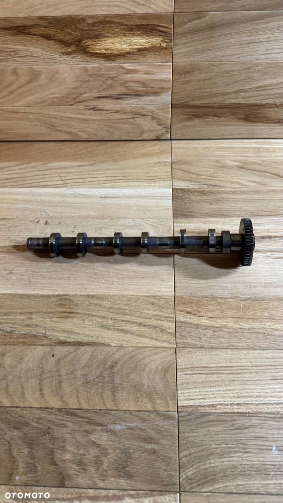 WAŁEK ROZRZĄDU AUDI 059109022GL