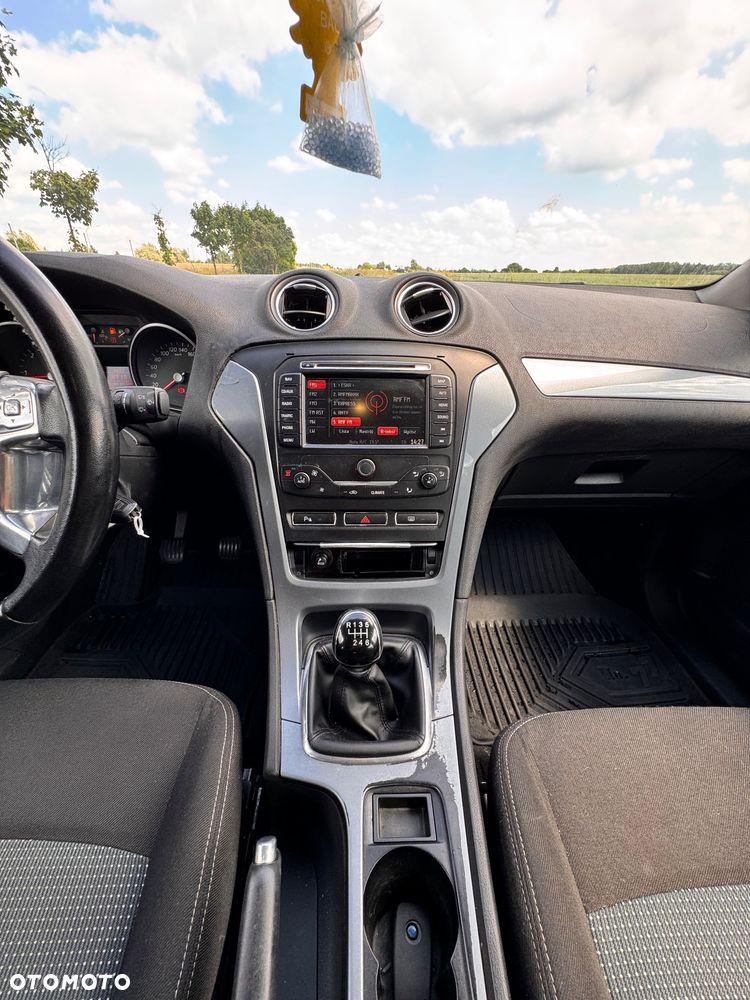 Ford Mondeo SW 1.6 TDCi Ambiente - 18