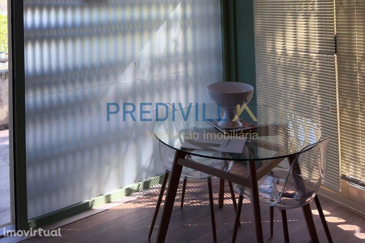 Loja T0 Venda em Castêlo da Maia,Maia - Grande imagem: 2/7