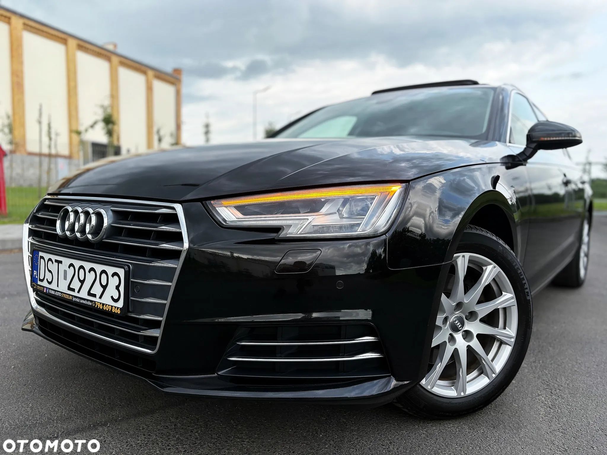 Audi A4 Avant 2.0 TDI ultra S tronic design - 1