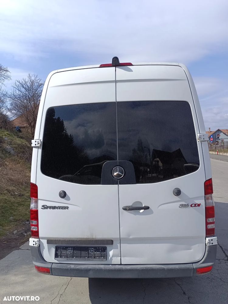 Mercedes-Benz Sprinter - 6