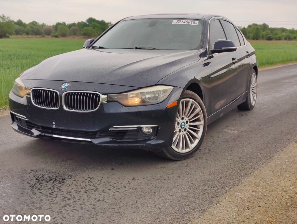 BMW Seria 3 328i xDrive Sport Line - 21