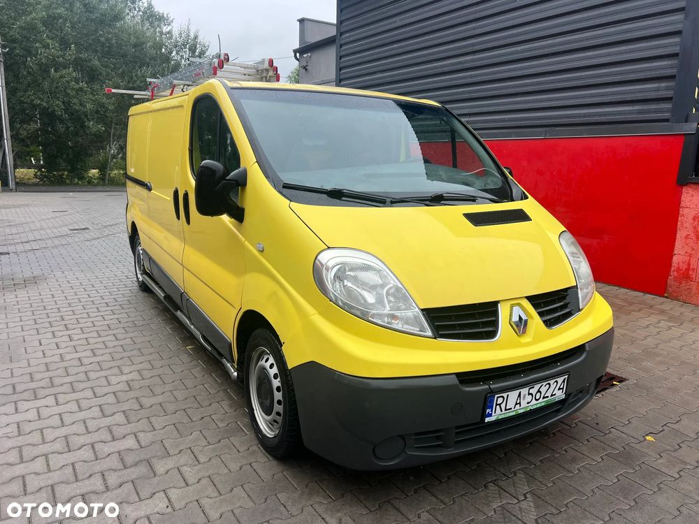 Renault Trafic - 1