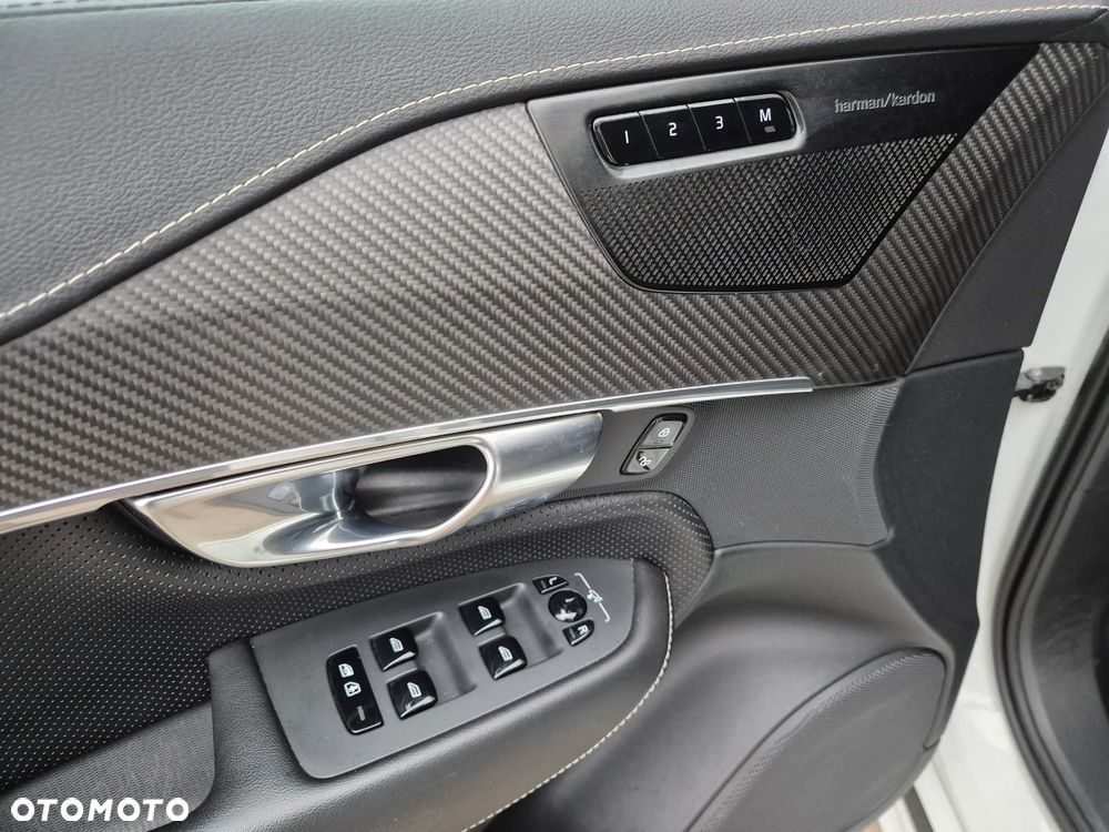 Volvo XC 90 B5 D AWD R-Design - 15