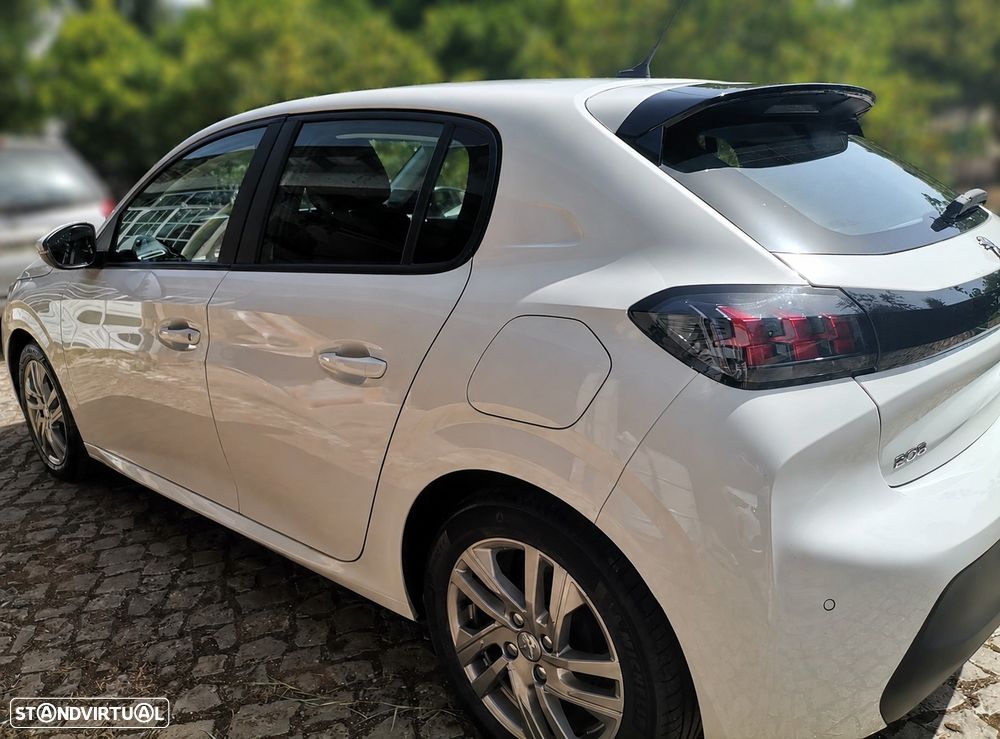Peugeot 208 1.2 PureTech Active - 12