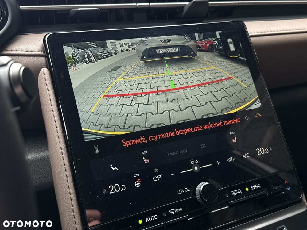 Lexus LBX 1.5 Hybrid Elegant - 17