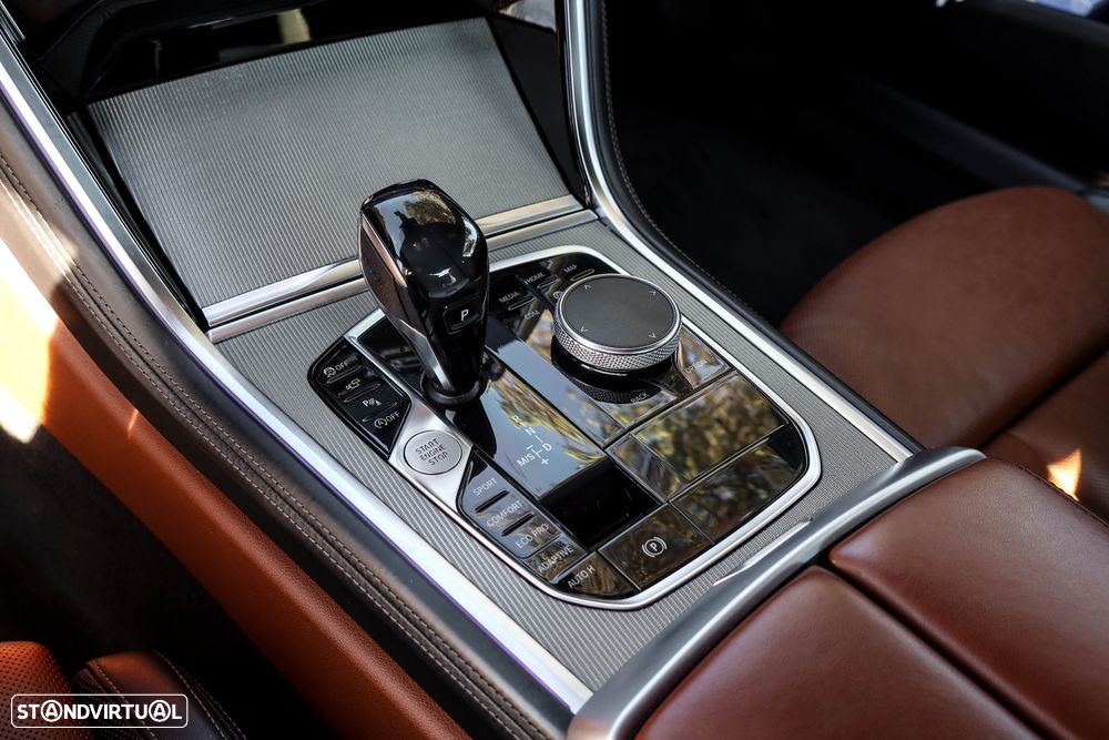 BMW 840 d xDrive Pack M - 9