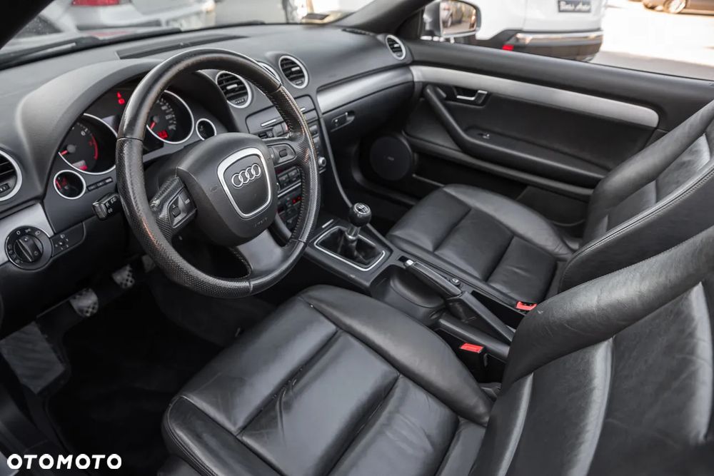 Audi A4 Cabrio 1.8 T - 7