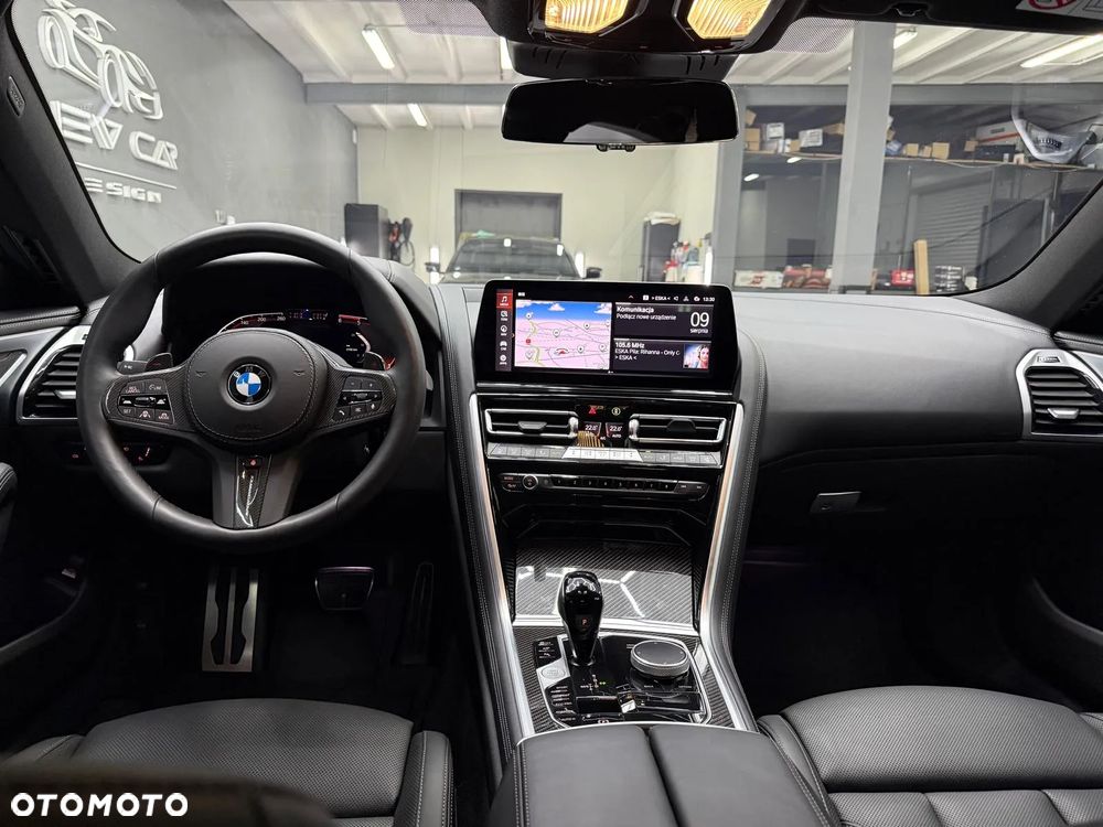 BMW Seria 8 - 14