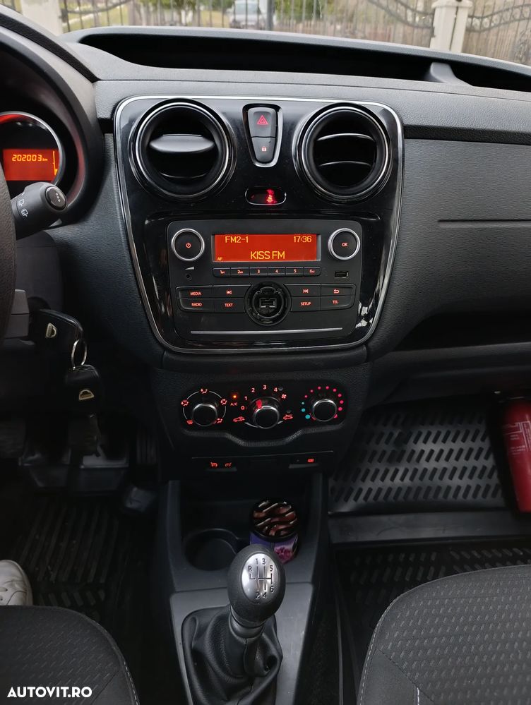 Dacia Dokker 1.5 Blue dCi Laureate - 16