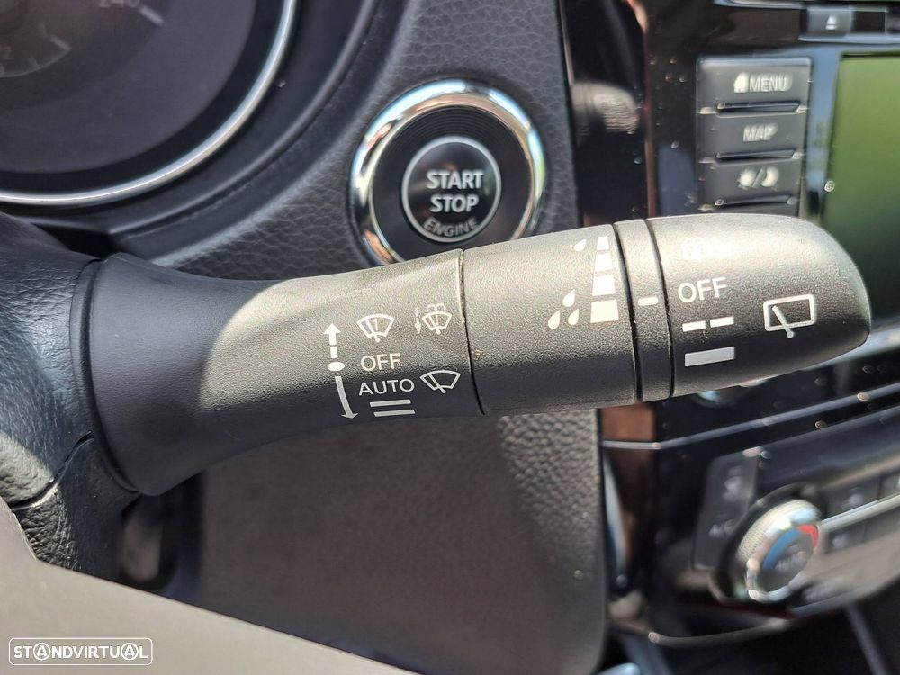 Nissan Qashqai 1.3 DIG-T N-Connecta J18 - 35