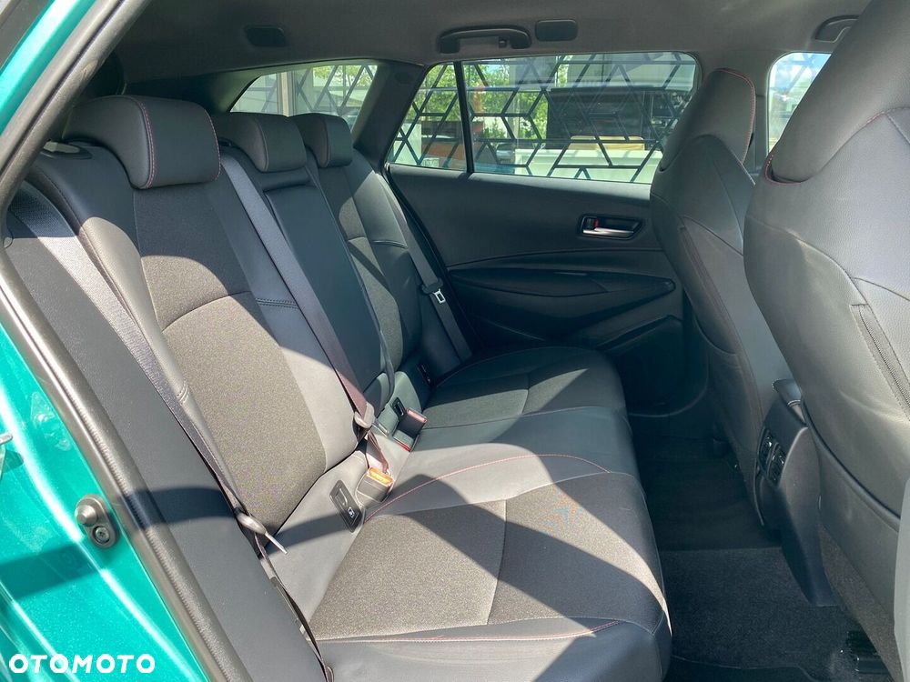 Toyota Corolla 2.0 Hybrid GR Sport - 26