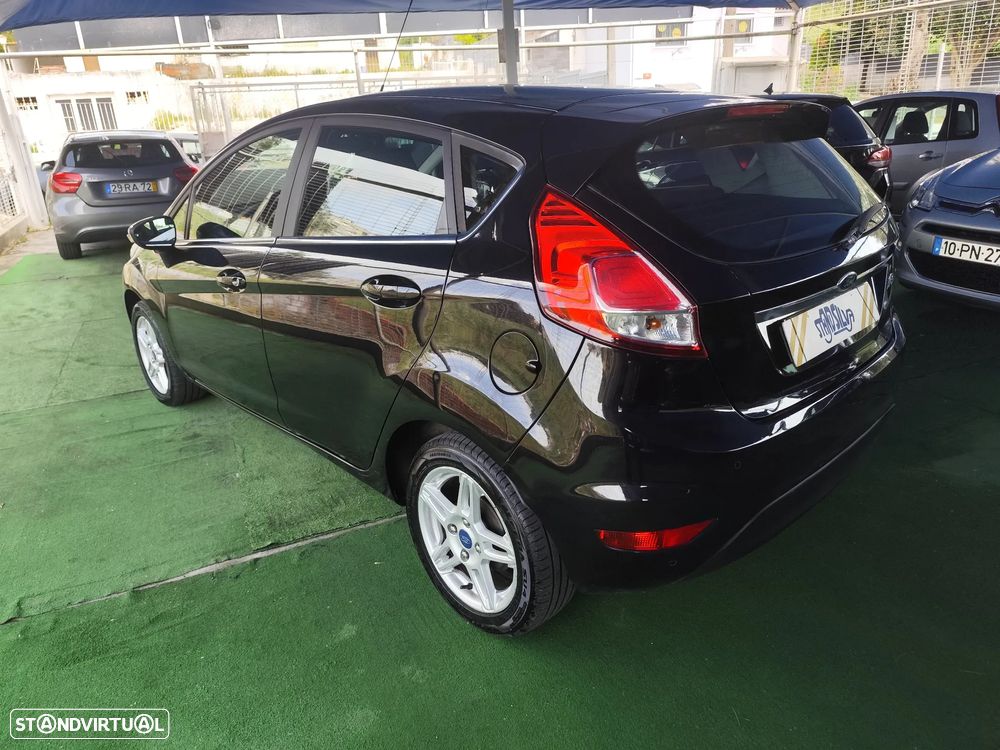 Ford Fiesta 1.5 TDCi Titanium - 6