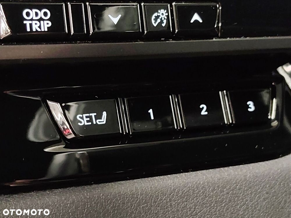 Lexus RX 350h Prestige - 30