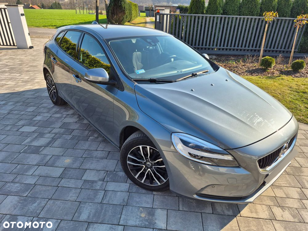 Volvo V40 - 2