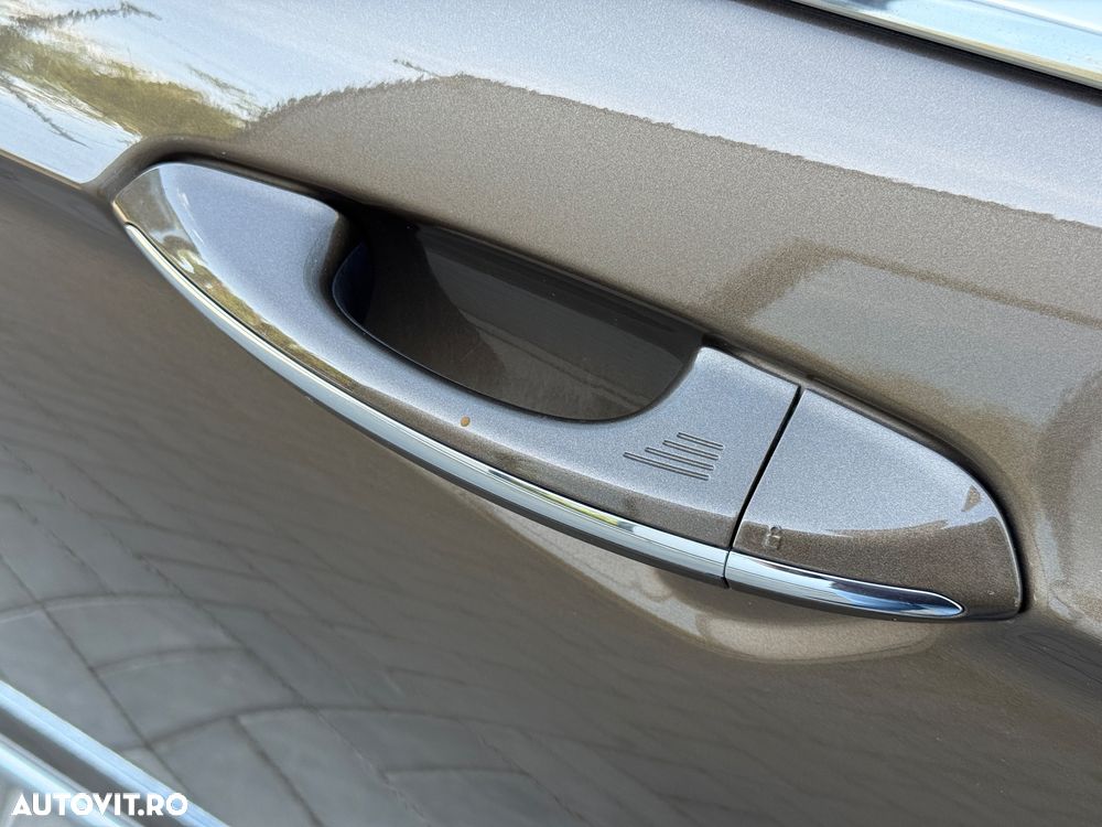 Ford Mondeo 2.0 TDCI PowerShift Titanium - 18