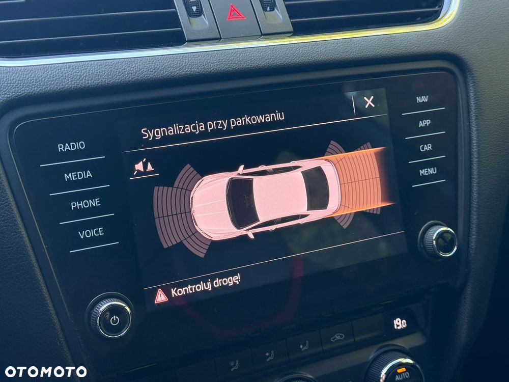 Skoda Octavia 2.0 TDI RS - 34