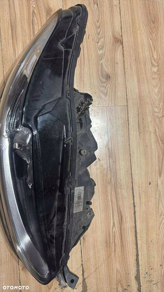 prawy reflektor ford mondeo mk5 wersja uk - 2