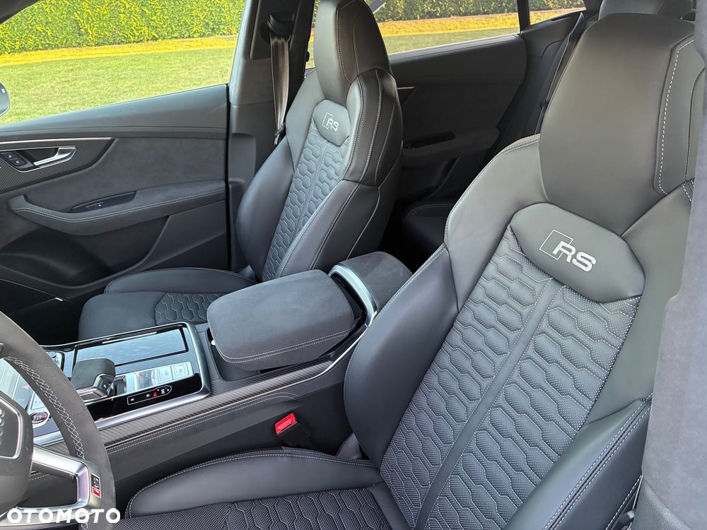 Audi RS Q8 - 13