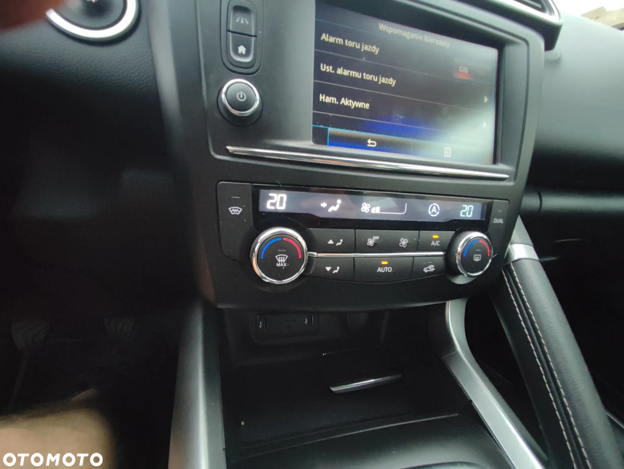 Renault Kadjar Energy TCe 130 Bose Edition - 16