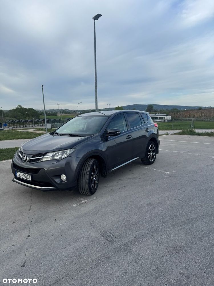 Toyota RAV4 2.0 D-4D 4x4 - 2