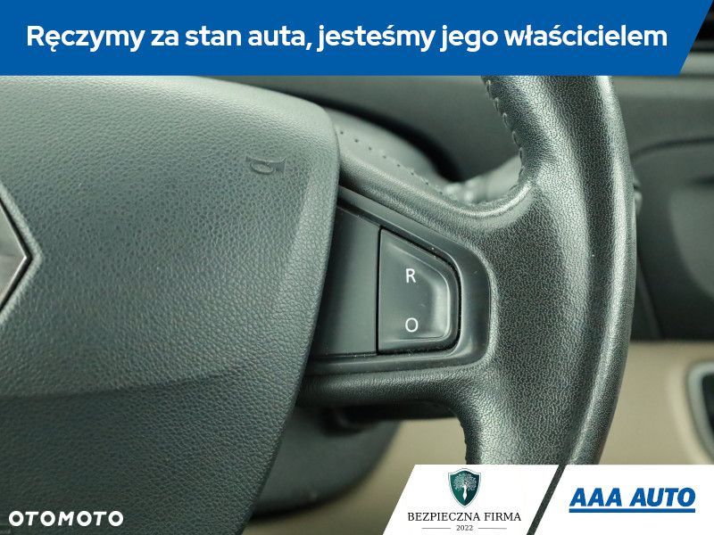 Renault Scenic - 16