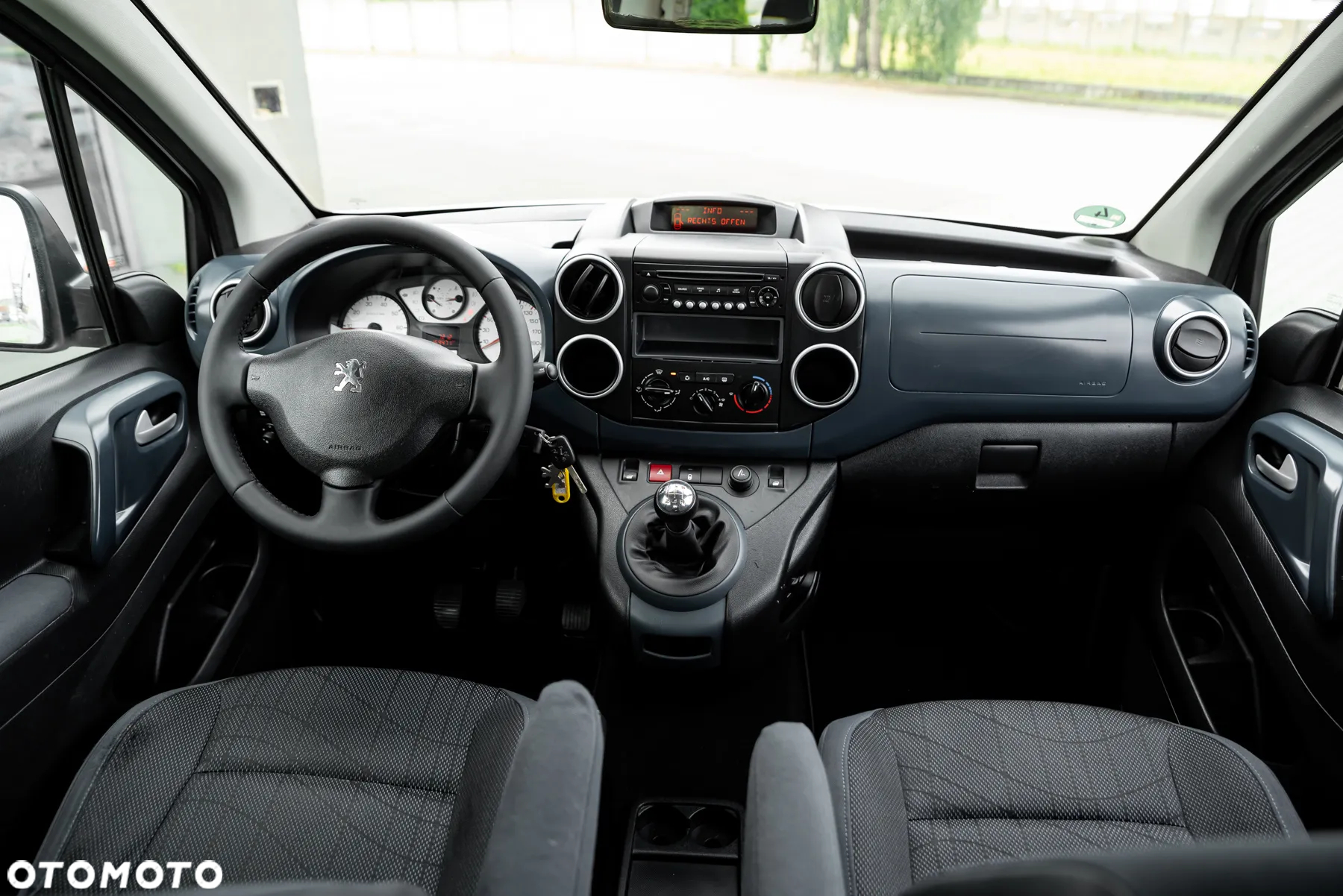 Peugeot Partner Tepee 90 Family - 31