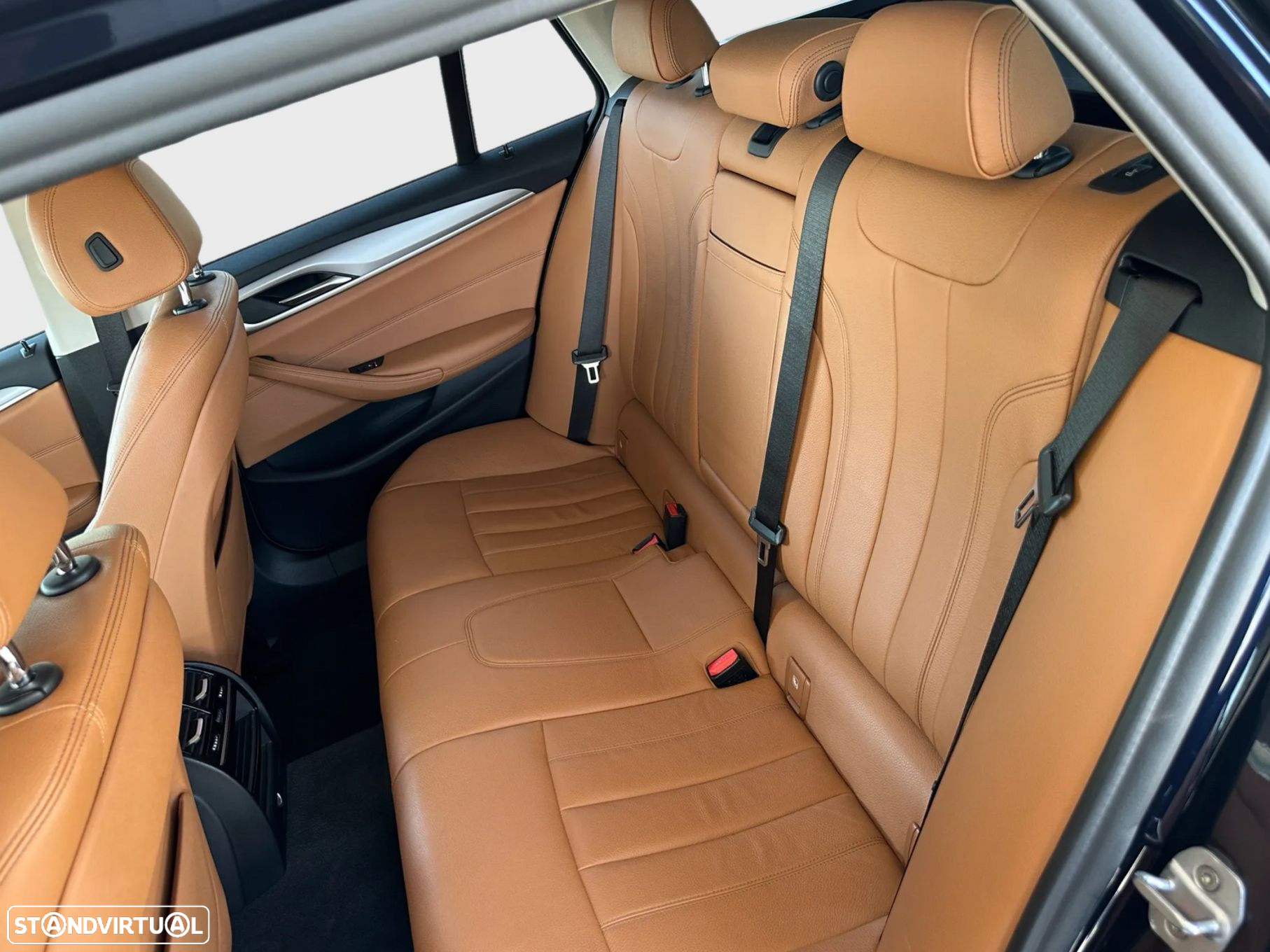 BMW 530 d xDrive Line Luxury Auto - 13