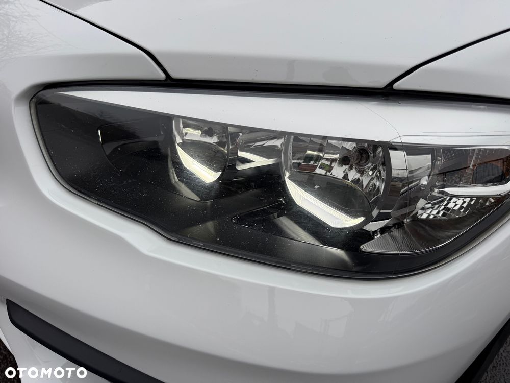 BMW Seria 1 116d M Sport Shadow - 9