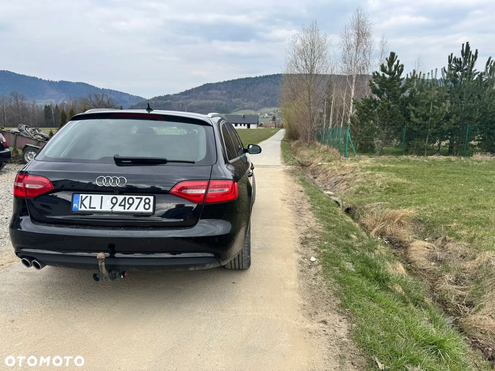 Audi A4 Avant 2.0 TDI S tronic - 5