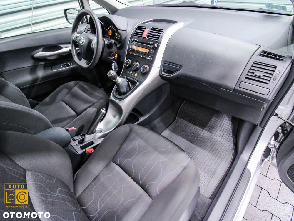 Toyota Auris 1.33 VVT-i Terra Start - 9
