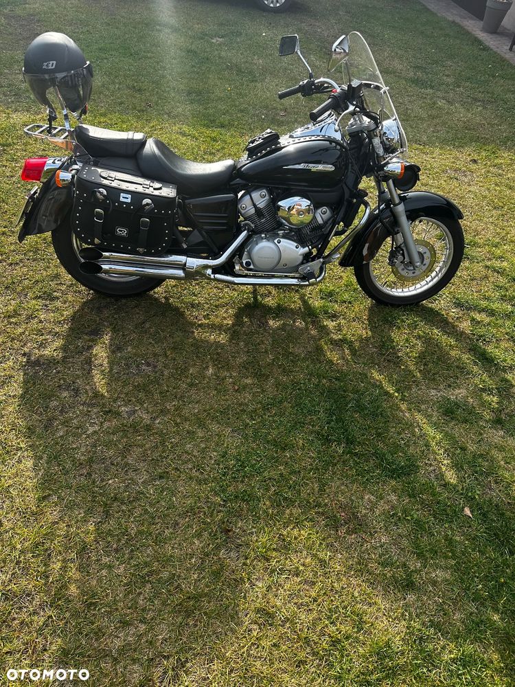 Honda Shadow - 3