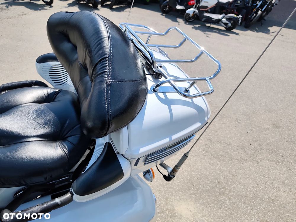 Yamaha Venture - 31